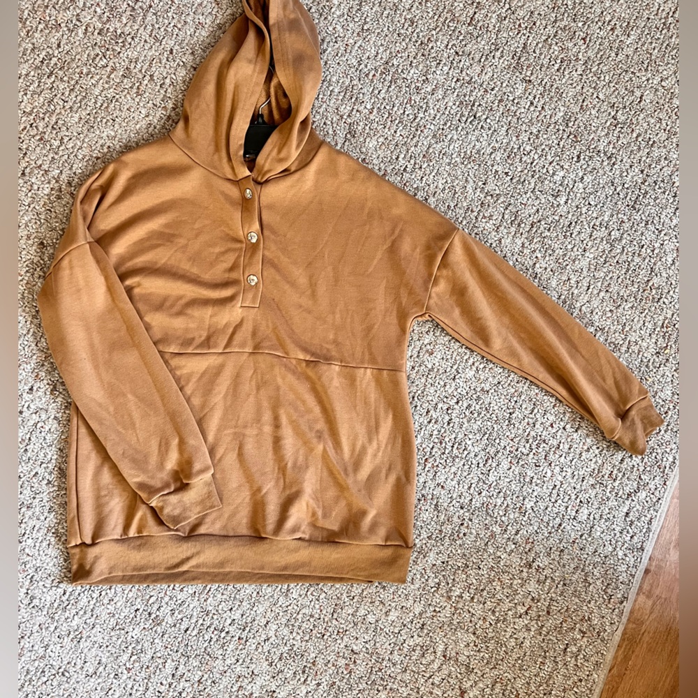 Tan hoodie medium